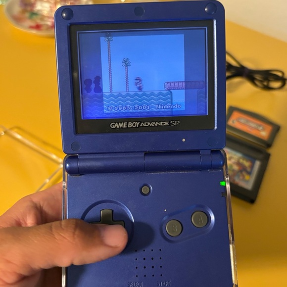Nintendo Gameboy Advance SP - Picture 6 of 7